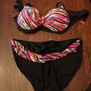 NWOT 2 piece bathing suit XXXL